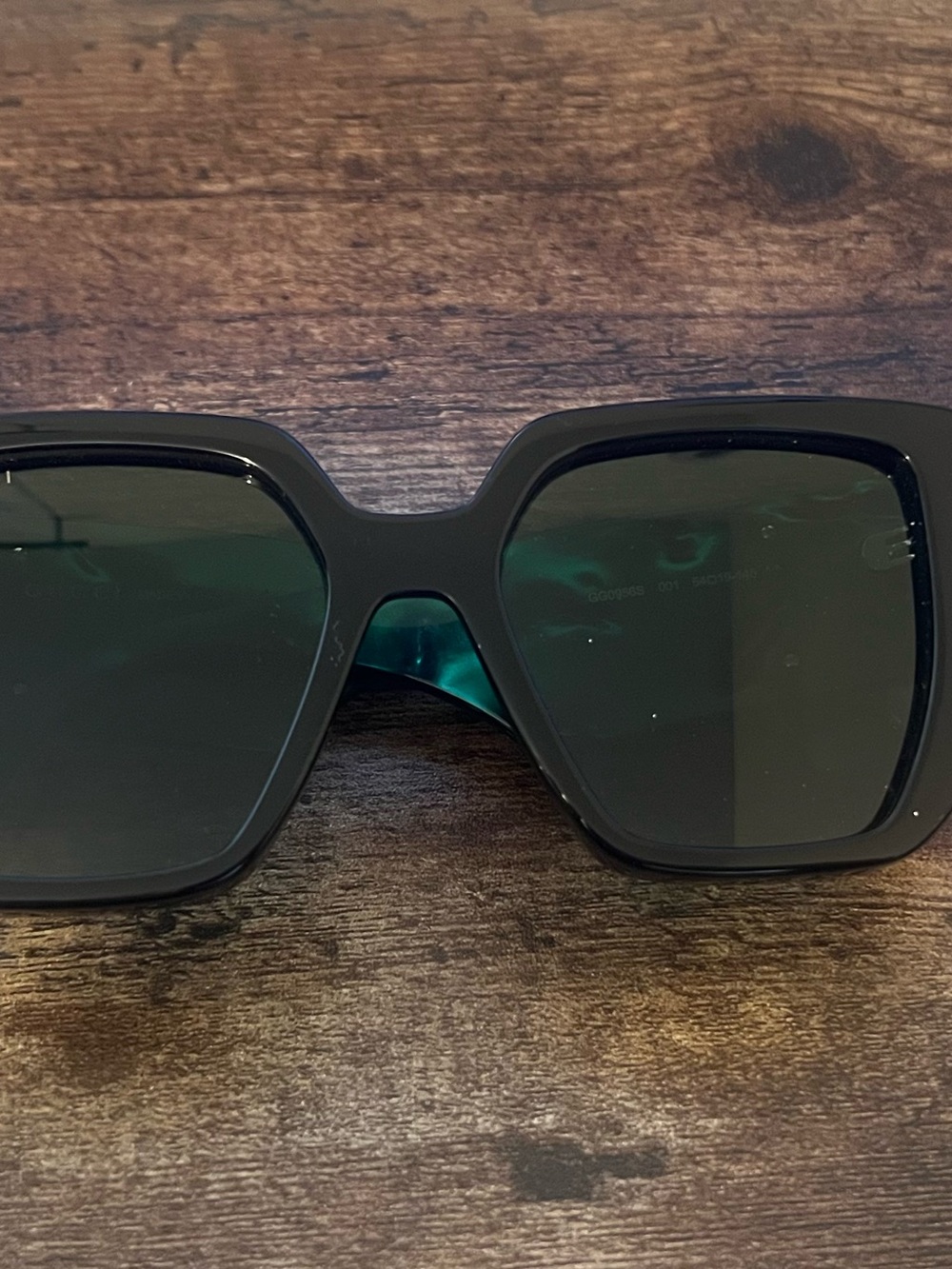 Gucci - Classic Green Square Women’s Sunglasses - Polarized UV Protection